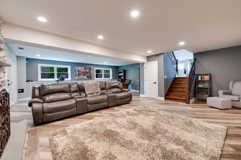 713 N 8th Ave, Addison, IL 60101 photo 27