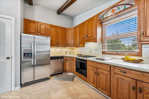 2129 David Dr, Des Plaines, IL 60018 photo 3