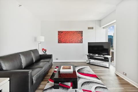 100 E Huron St #2601, Chicago, IL 60611 photo 5