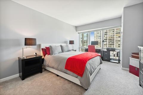 100 E Huron St #2601, Chicago, IL 60611 photo 15