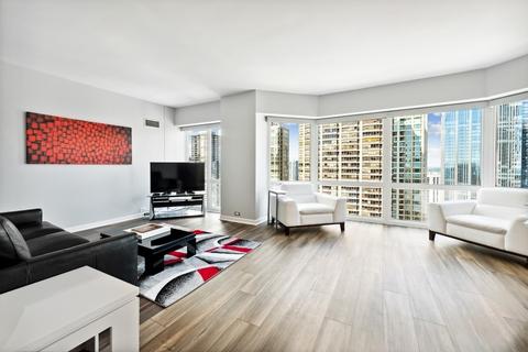100 E Huron St #2601, Chicago, IL 60611 photo 4