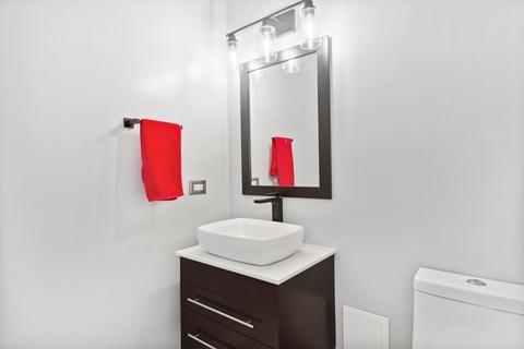 100 E Huron St #2601, Chicago, IL 60611 photo 14