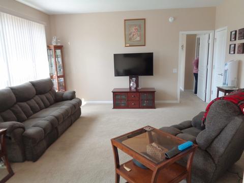 2878 Edgewater Dr, Elgin, IL 60124 photo 6