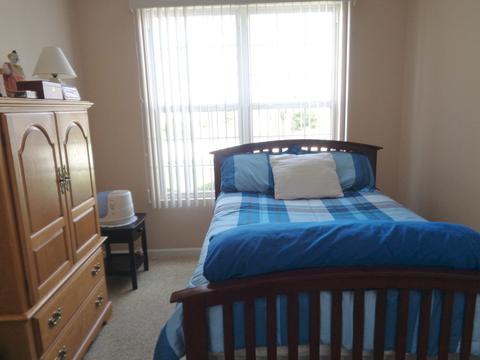2878 Edgewater Dr, Elgin, IL 60124 photo 10