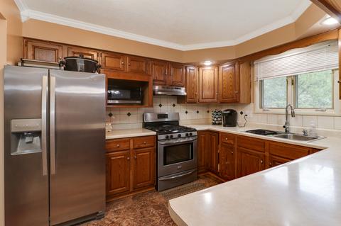 114 S Parkside Rd, Normal, IL 61761 photo 9