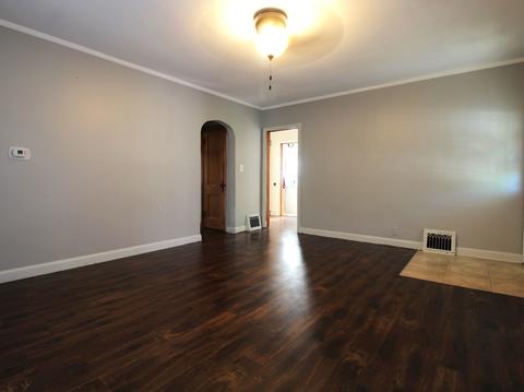 824 E Benton St, Morris, IL 60450 photo 5