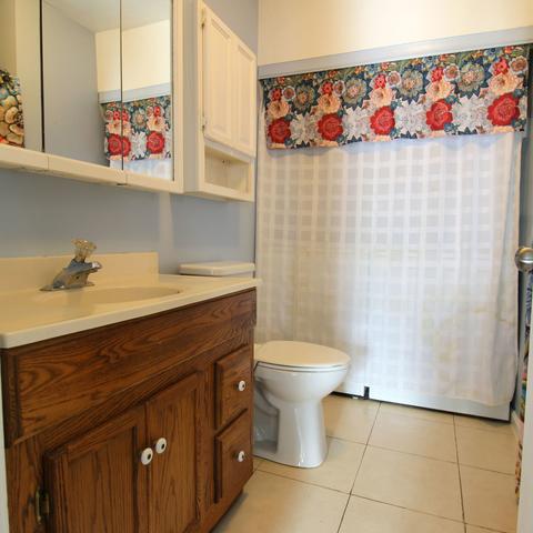 824 E Benton St, Morris, IL 60450 photo 18