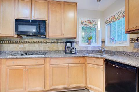 3072 Barnstable Ct, Aurora, IL 60504 photo 5