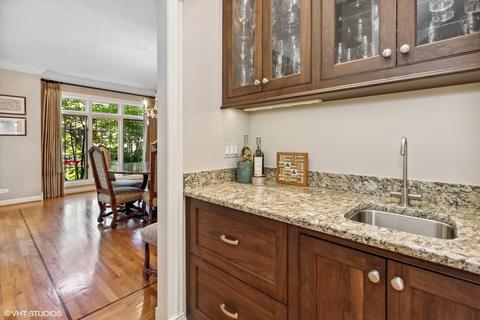 715 E Scranton Ave, Lake Bluff, IL 60044 photo 9