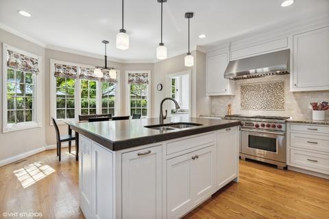 715 E Scranton Ave, Lake Bluff, IL 60044 photo 5