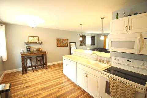 904 Green Ave, Normal, IL 61761 photo 8