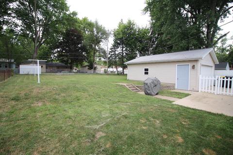 904 Green Ave, Normal, IL 61761 photo 17
