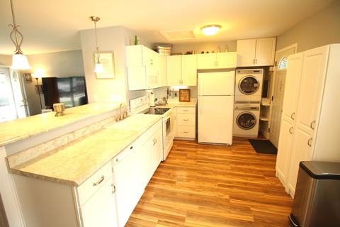 904 Green Ave, Normal, IL 61761 photo 7