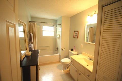 904 Green Ave, Normal, IL 61761 photo 11