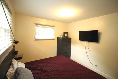 904 Green Ave, Normal, IL 61761 photo 13