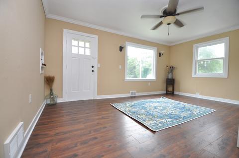 413 Lincoln Ave, Ingleside, IL 60041 photo 3