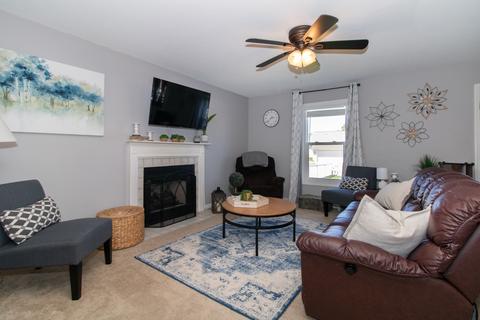 1106 Perry Ln, Normal, IL 61761 photo 8