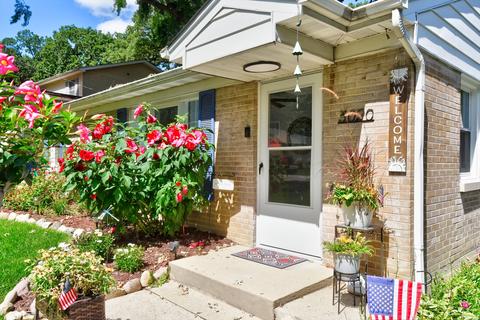 3020 Crescent Ave, Mchenry, IL 60050 photo 3