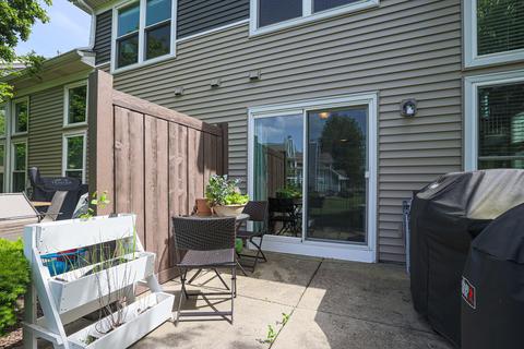 151 Millers Xing, Itasca, IL 60143 photo 28