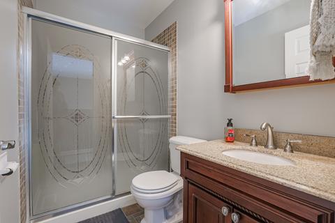 151 Millers Xing, Itasca, IL 60143 photo 18