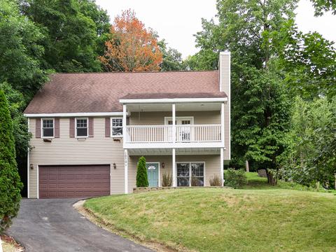 10701 Willy Ave, Algonquin, IL 60102 photo 1