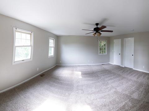 10701 Willy Ave, Algonquin, IL 60102 photo 11