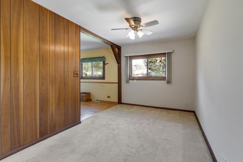 220 Mccain Ct, Des Plaines, IL 60016 photo 7