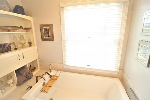 1906 Quail Run Country Club Ct, Normal, IL 61761 photo 12