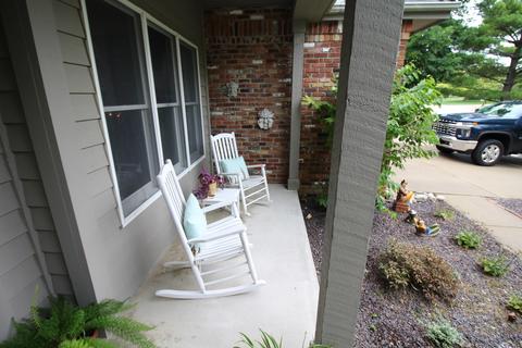 1906 Quail Run Country Club Ct, Normal, IL 61761 photo 4