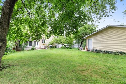 535 E 10th St, Lockport, IL 60441 photo 11