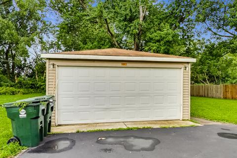 15316 Parkside Dr, Markham, IL 60428 photo 26