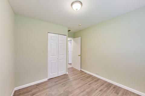 15316 Parkside Dr, Markham, IL 60428 photo 17