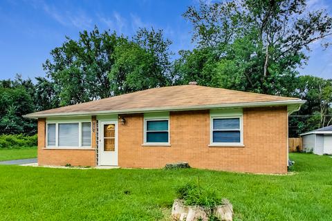 15316 Parkside Dr, Markham, IL 60428 photo 2