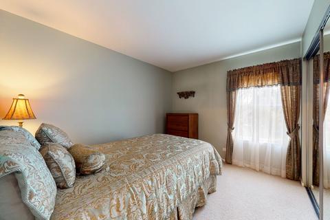 335 Wildberry Ln, Bartlett, IL 60103 photo 17