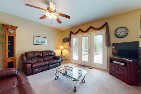 335 Wildberry Ln, Bartlett, IL 60103 photo 9