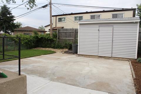 8958 Lyons St, Des Plaines, IL 60016 photo 26