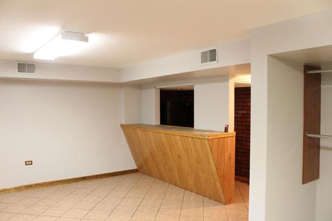 8958 Lyons St, Des Plaines, IL 60016 photo 20