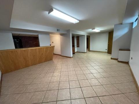 8958 Lyons St, Des Plaines, IL 60016 photo 18