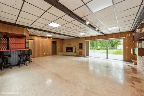 306 N River Rd, Mchenry, IL 60051 photo 13