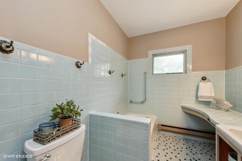 306 N River Rd, Mchenry, IL 60051 photo 17