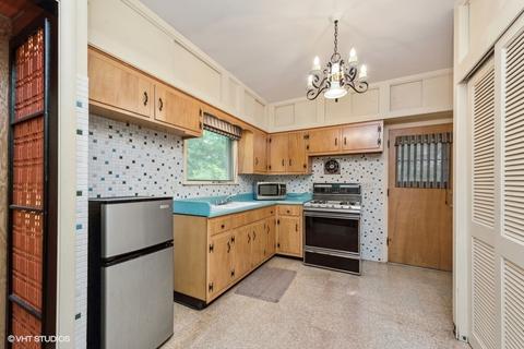 306 N River Rd, Mchenry, IL 60051 photo 15