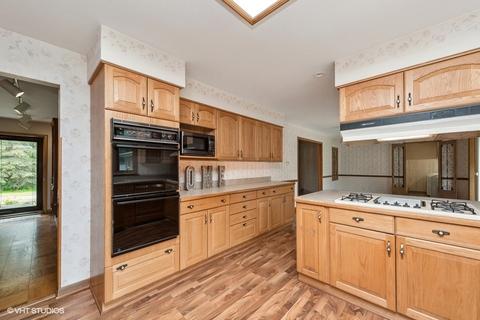 306 N River Rd, Mchenry, IL 60051 photo 4