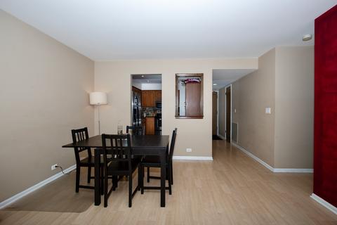 1302 E Washington St #E2, Des Plaines, IL 60016 photo 12