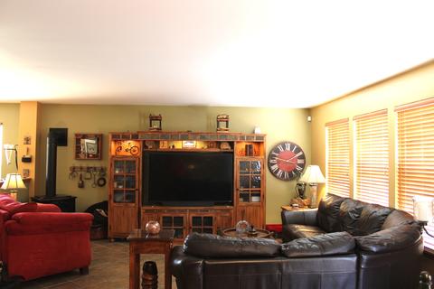 1935 Hemlock Dr, Mchenry, IL 60050 photo 13