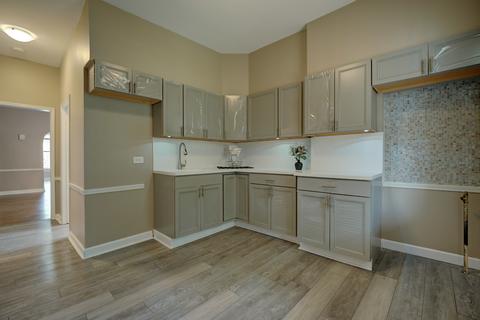 361 E 70 Pl, Chicago, IL 60637 photo 12