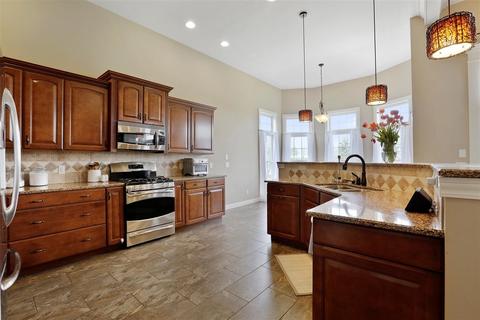 1262 Silver Oak Cir, Normal, IL 61761 photo 14