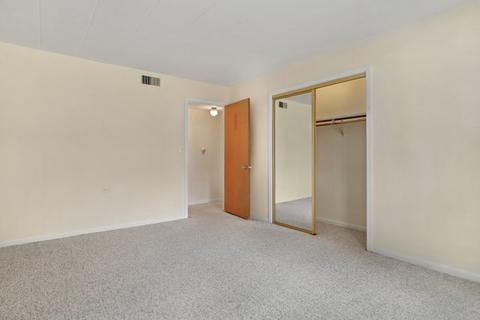 200 Deborah Ln #3B, Wheeling, IL 60090 photo 18