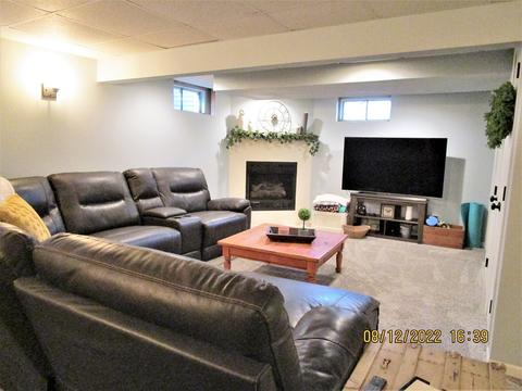 803 Park Dr, Byron, IL 61010 photo 10
