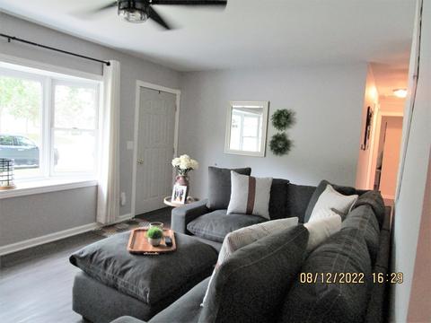 803 Park Dr, Byron, IL 61010 photo 3