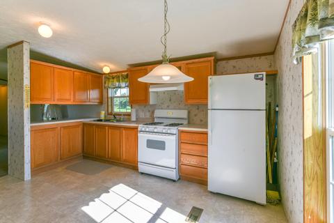 3224 E Kentucky Rd, Beecher, IL 60401 photo 8